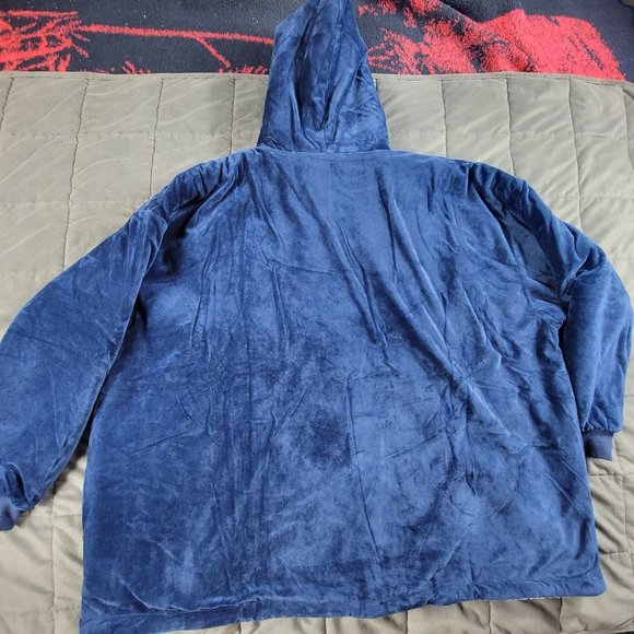 NFL Los Angeles Rams Reversible Big Logo Hoodeez Blue One Size Pullover Sports - Picture 3 of 11